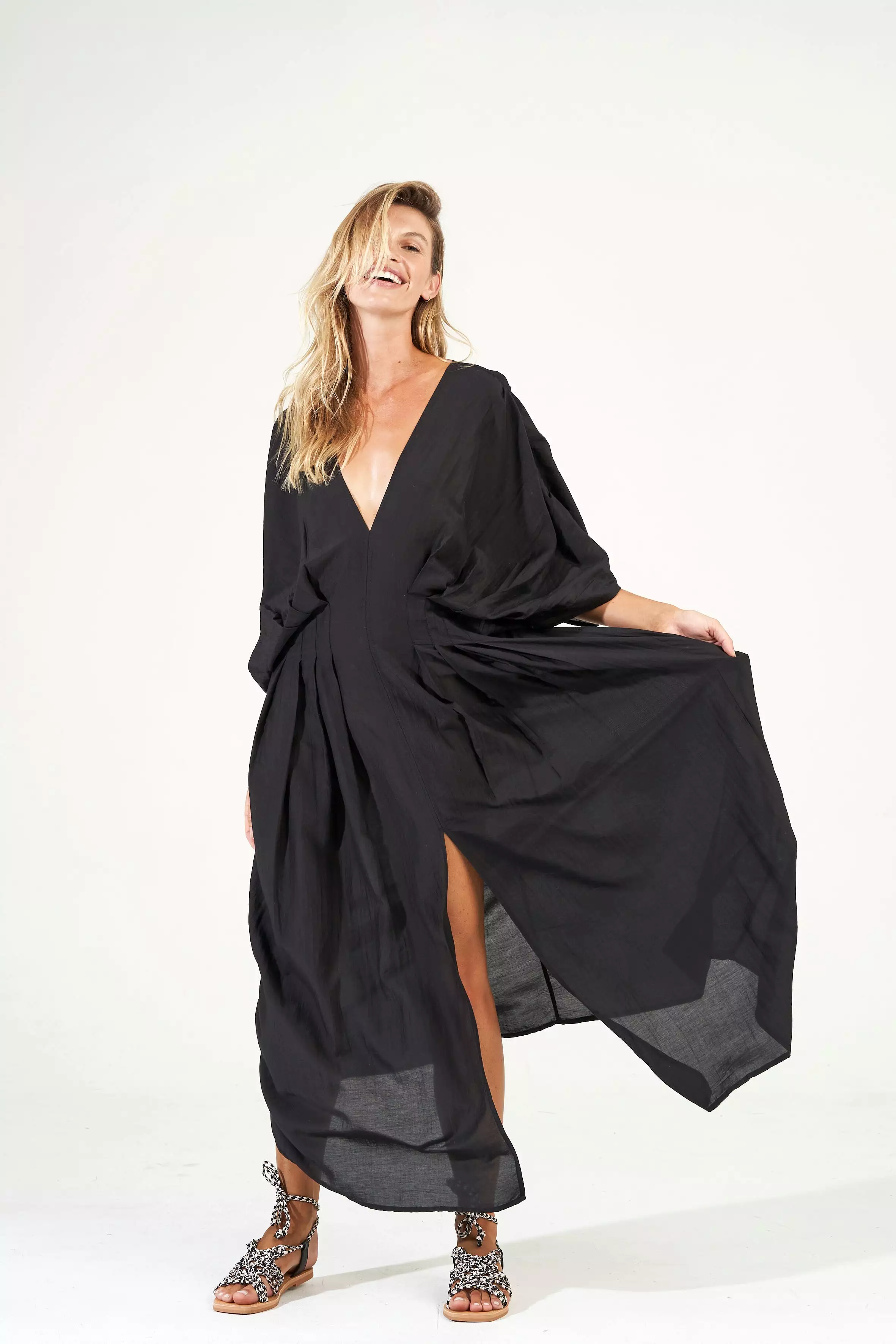 ESTILO EMPORIO Leila Dress BLACK