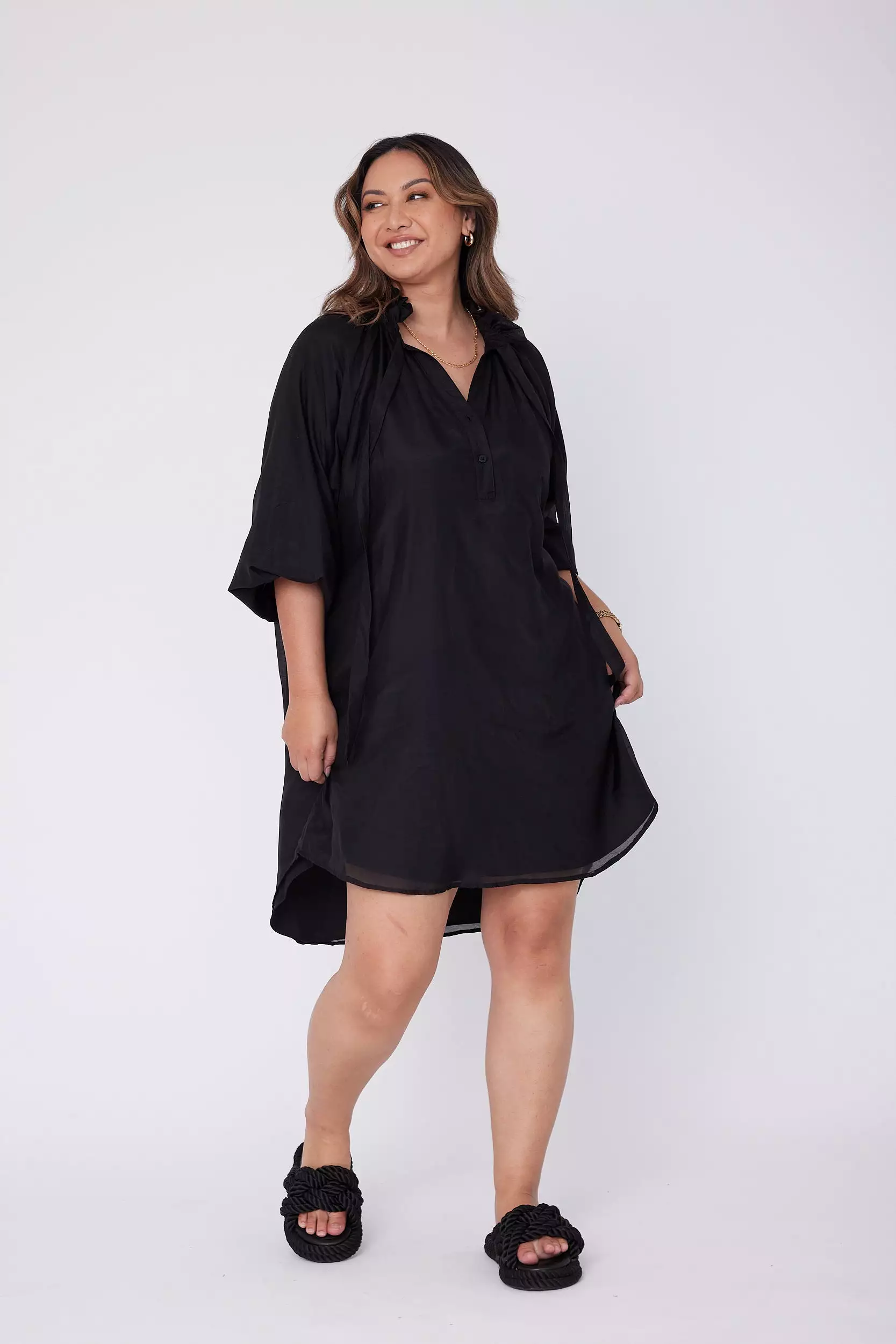 LYCIUM Dress Black