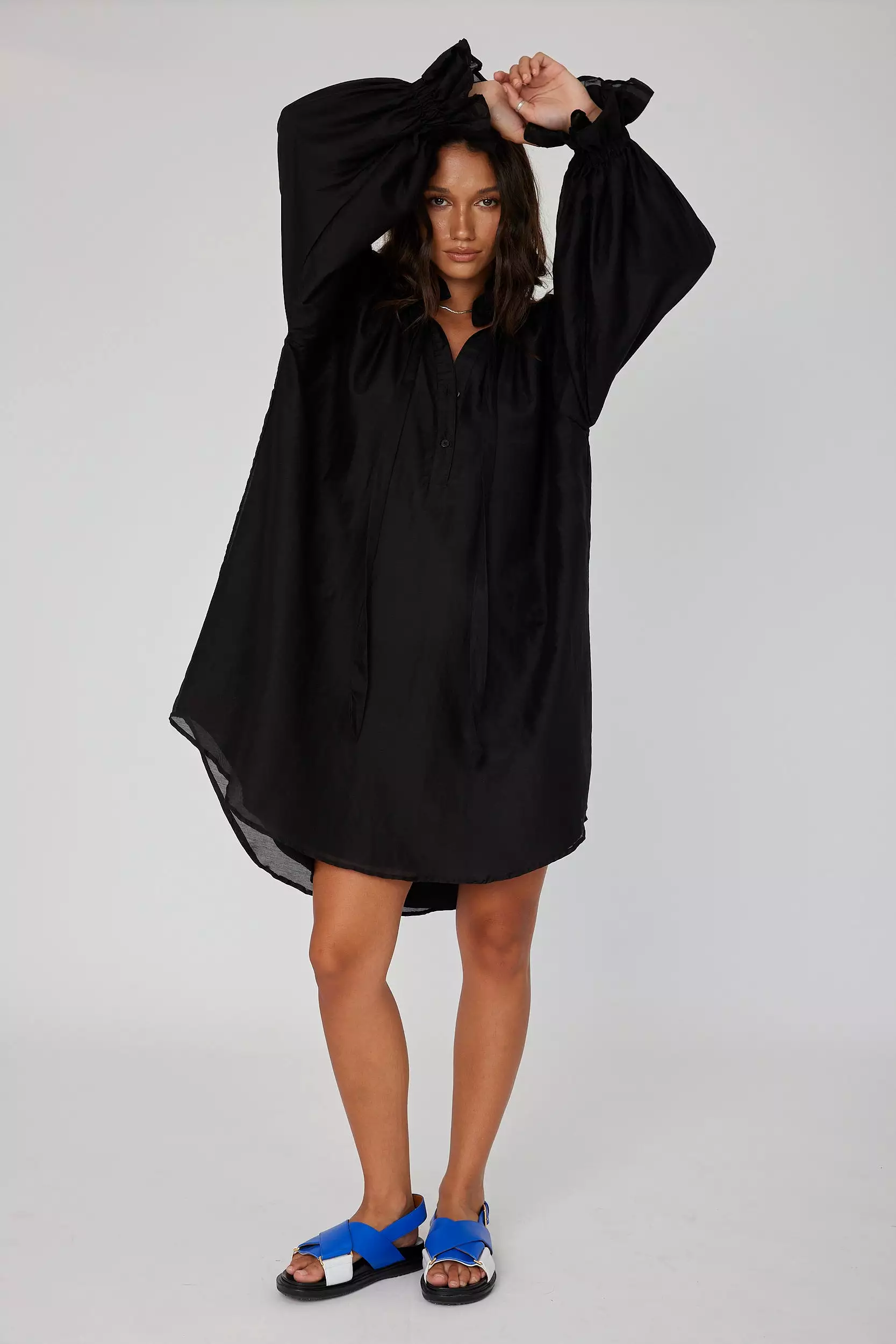 LYCIUM Dress Black