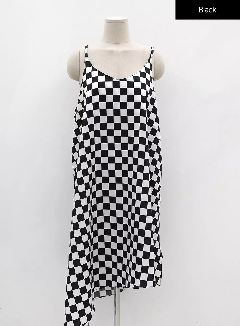 Plus Checked Sleeveless Dress IG09