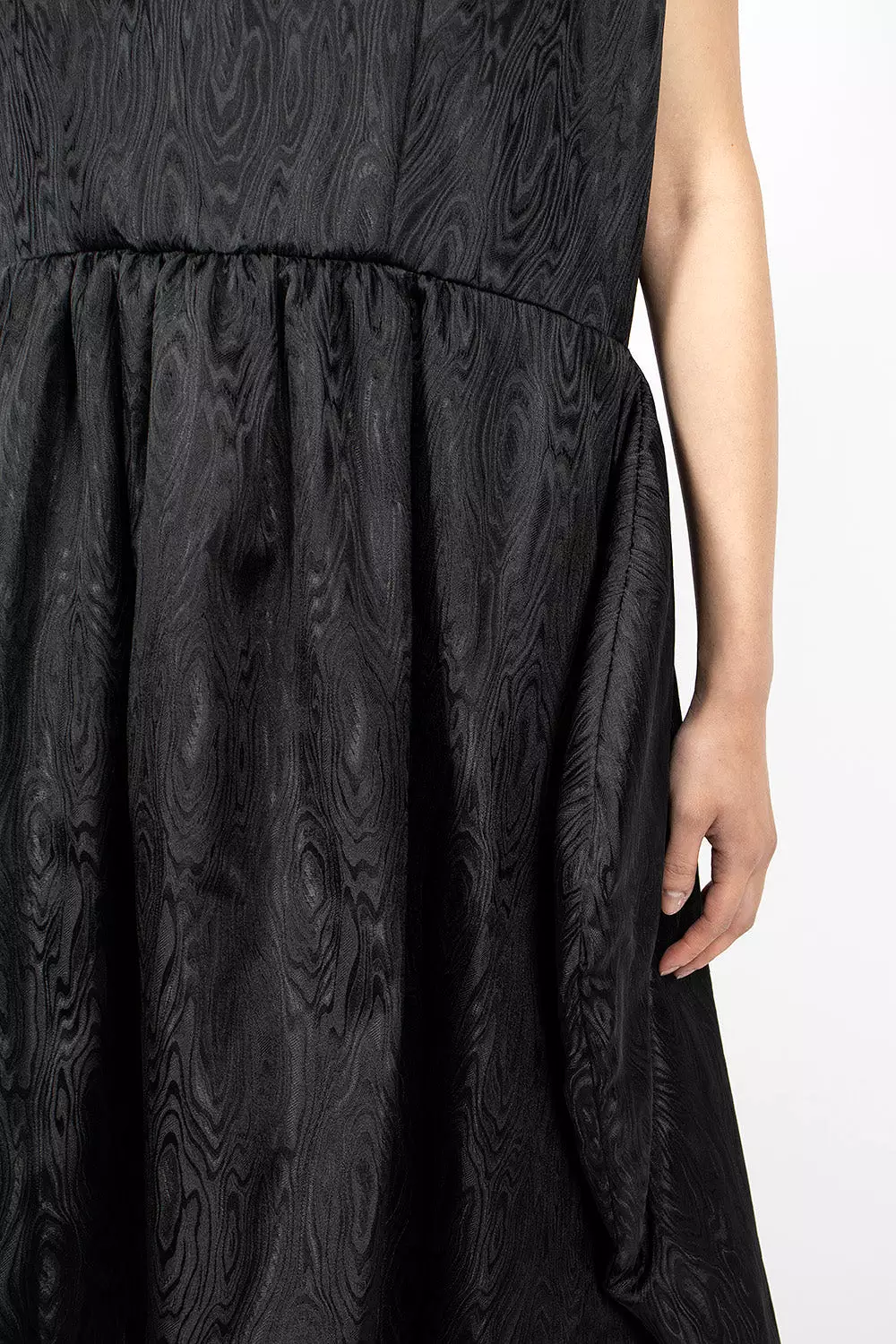 Ruffle Jacquard Dress Black