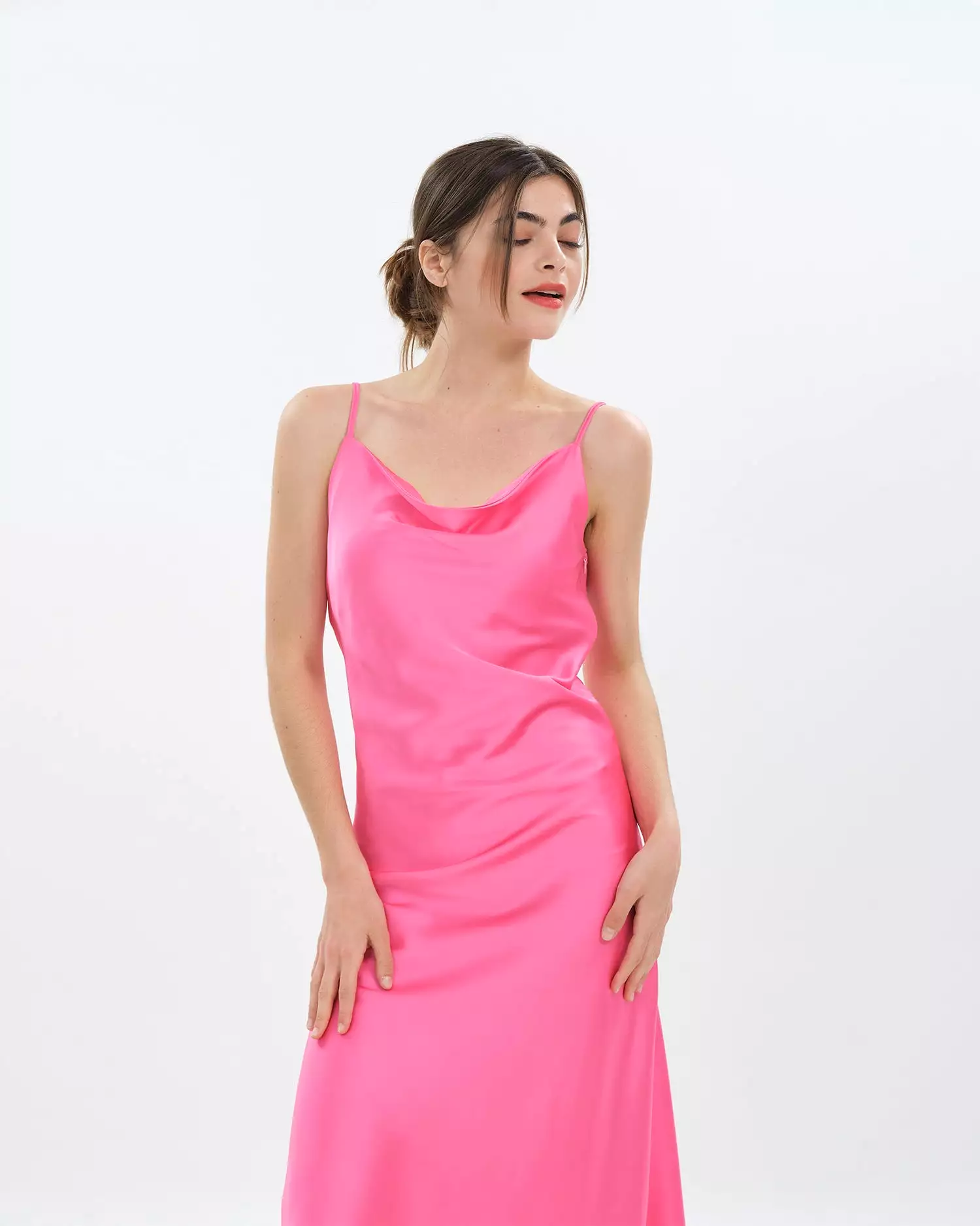 Silky Sleeveless Party Dress IA13