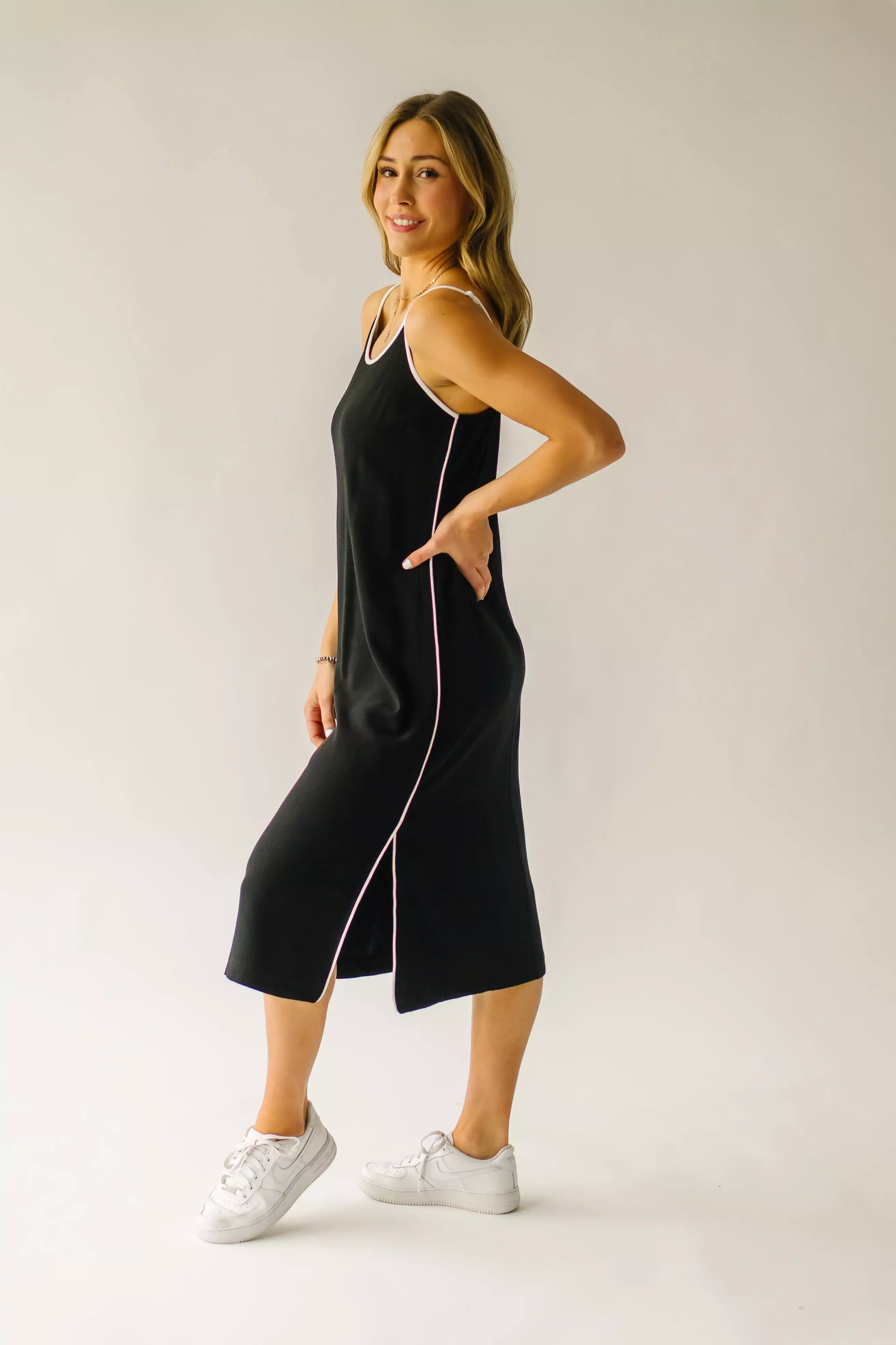 The Neslin Linen Midi Dress in Black Combo