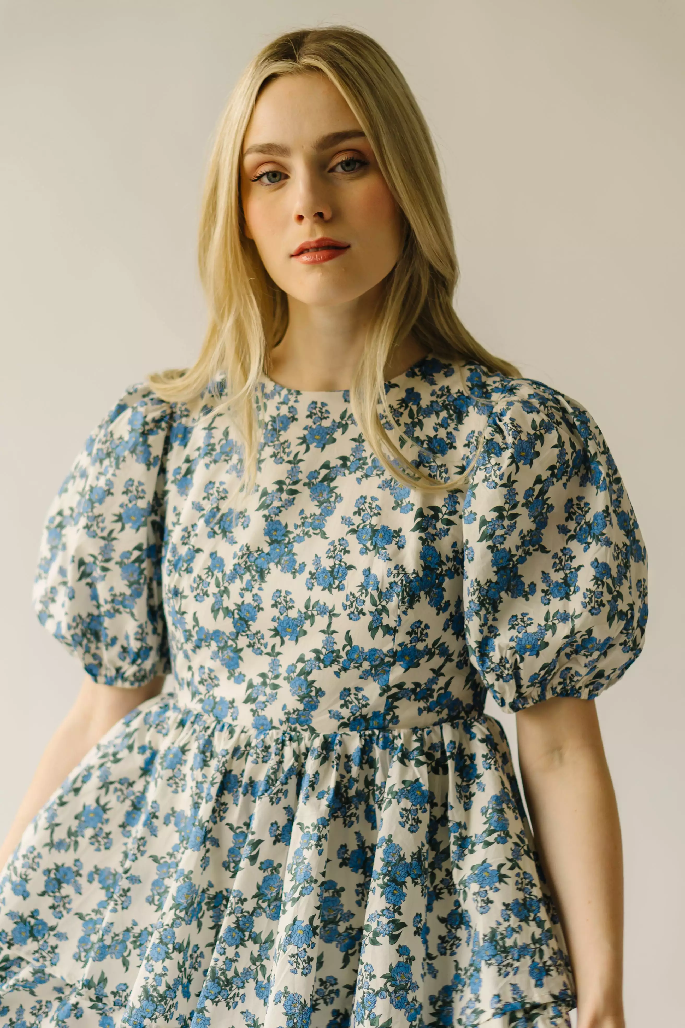 The Soulter Tiered Floral Midi Dress in Blue