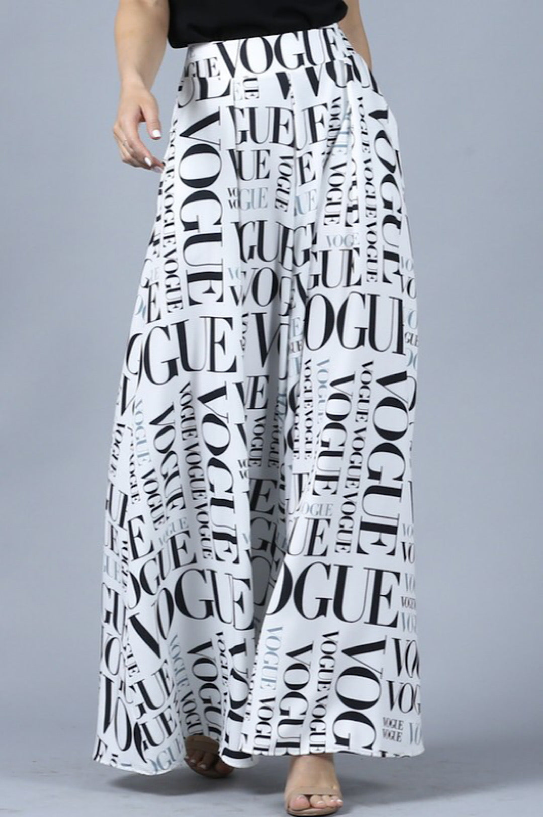 White Black Vogue Print Palazzo Pants